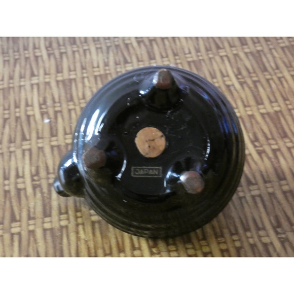 Vintage Tilso Redware Salt Shaker Made in Japan - Picture 8 of 8